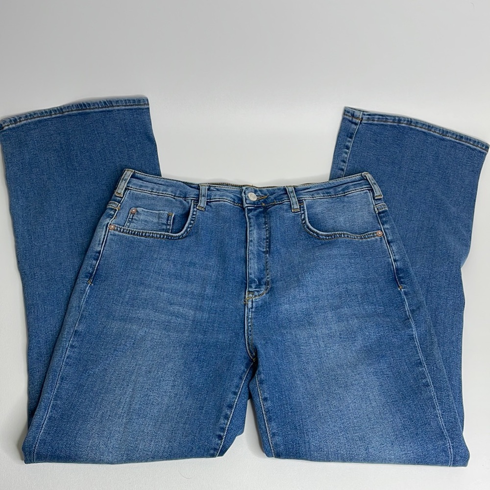 Pilcro Anthropologie The Icon Bootcut high rise jeans size 32